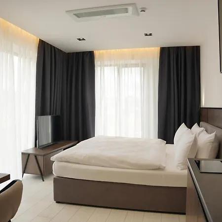 Апартаменты Buka & *